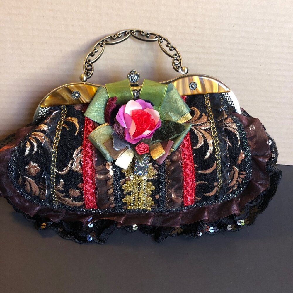 Vintage-style Tapestry Handbag -- BNWT